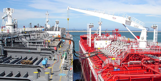 Ship to Ship Transfer Support for LPG, LNG, Oil & Chemicals | Oceane Marine