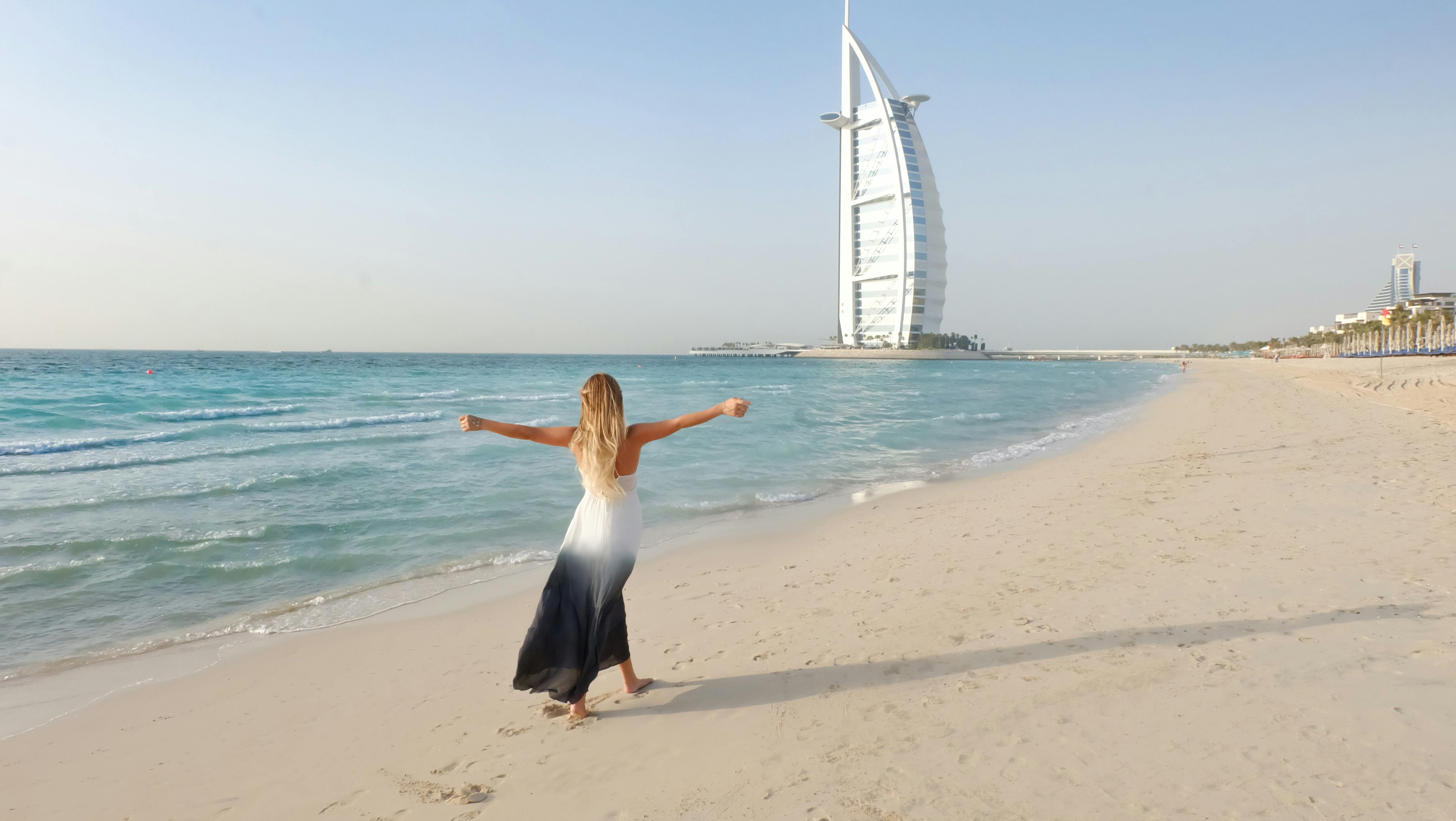 Book Dubai Tour Package with Installment Payments Feature